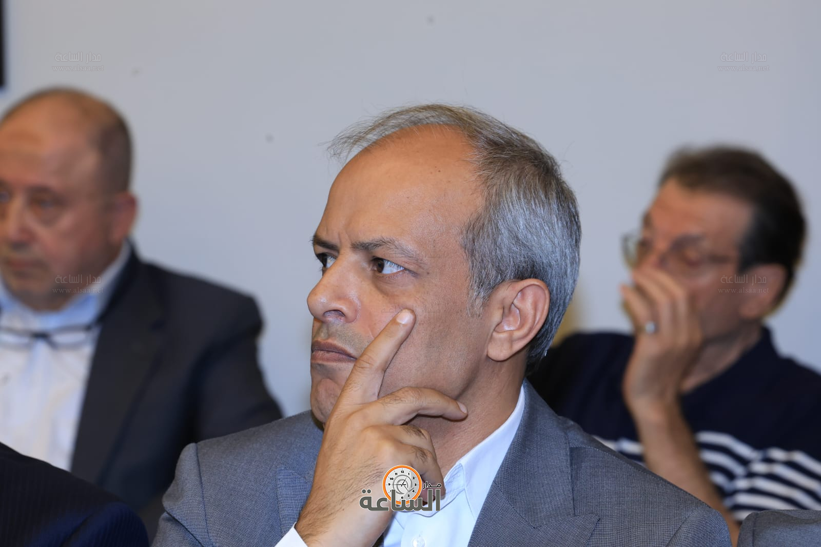 Madar Al-Saa Images 0.7428833302754292