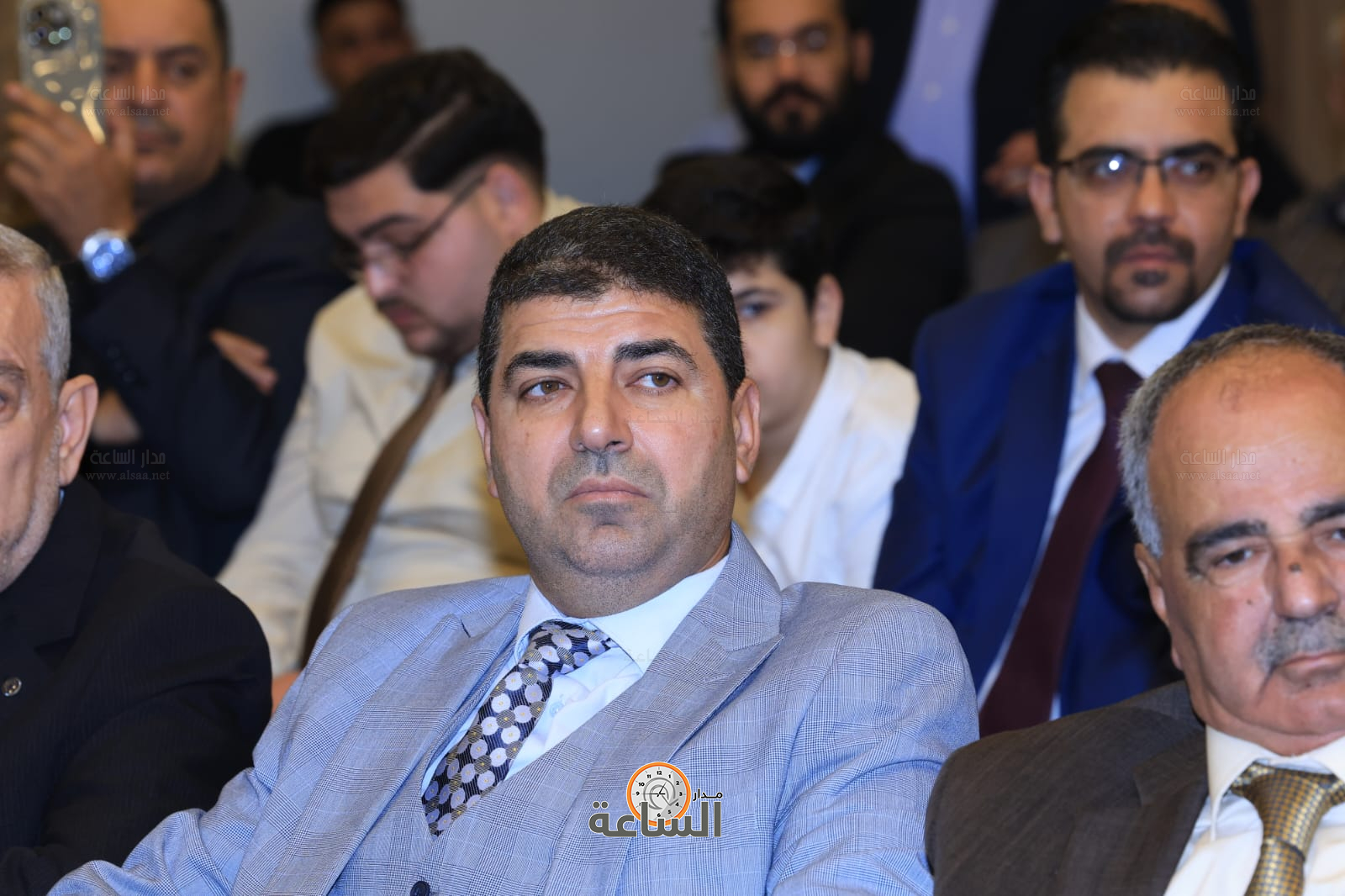 Madar Al-Saa Images 0.9198166898549491