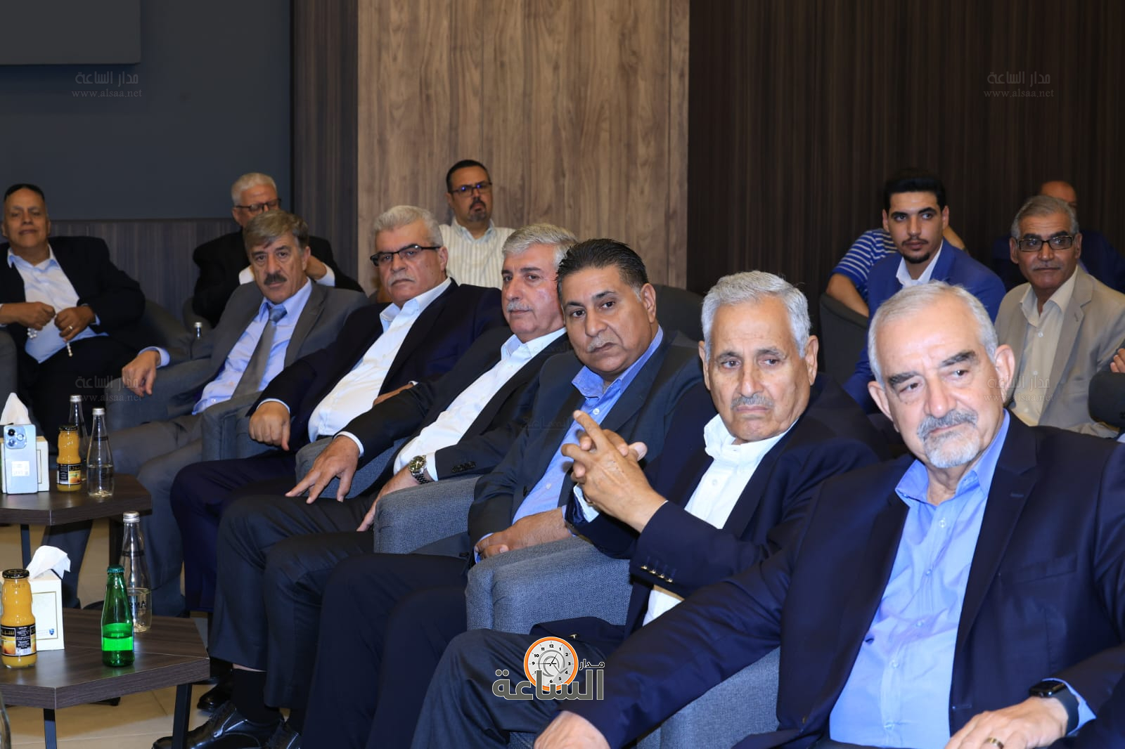 Madar Al-Saa Images 0.38577769127843187