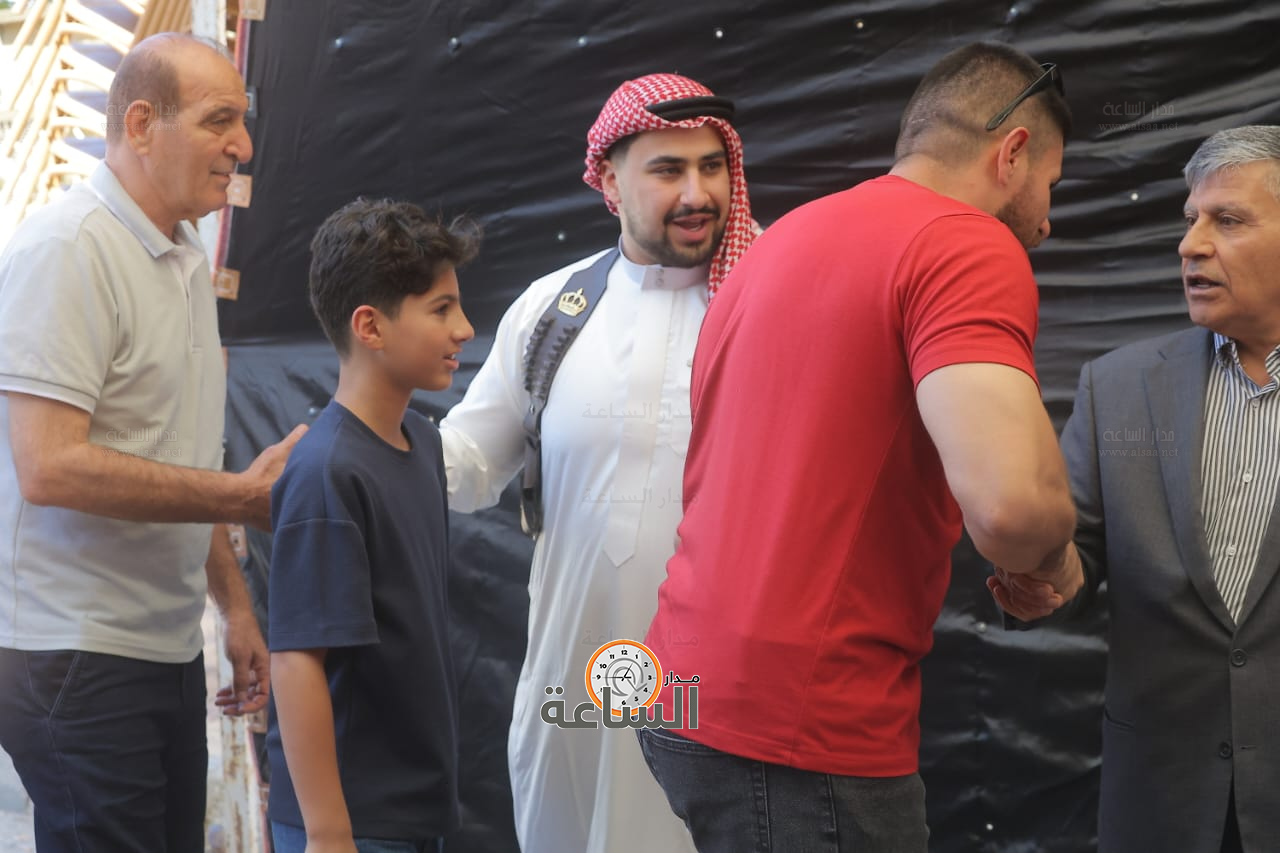 Madar Al-Saa Images 0.16386105998706135