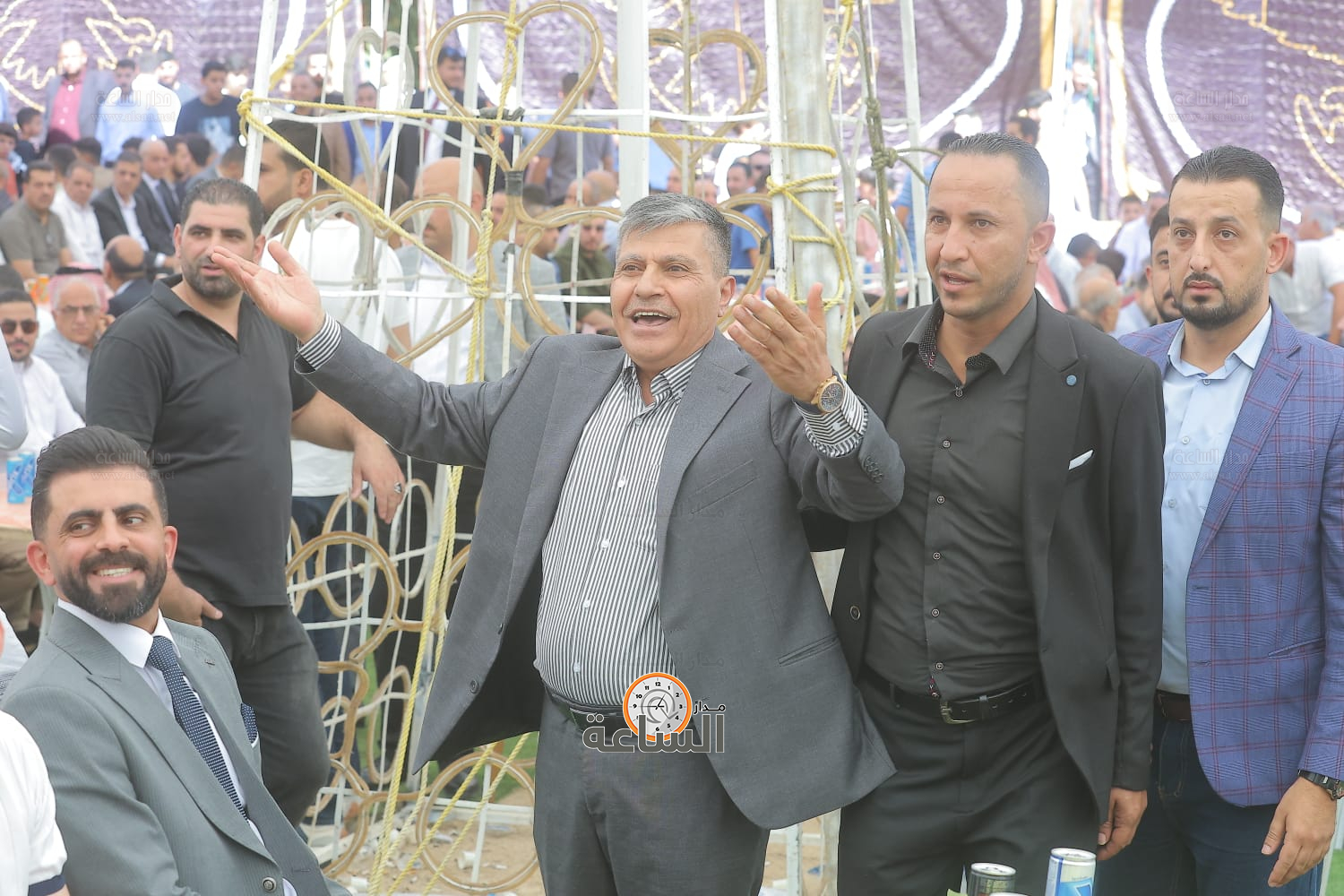 Madar Al-Saa Images 0.5561274088795098