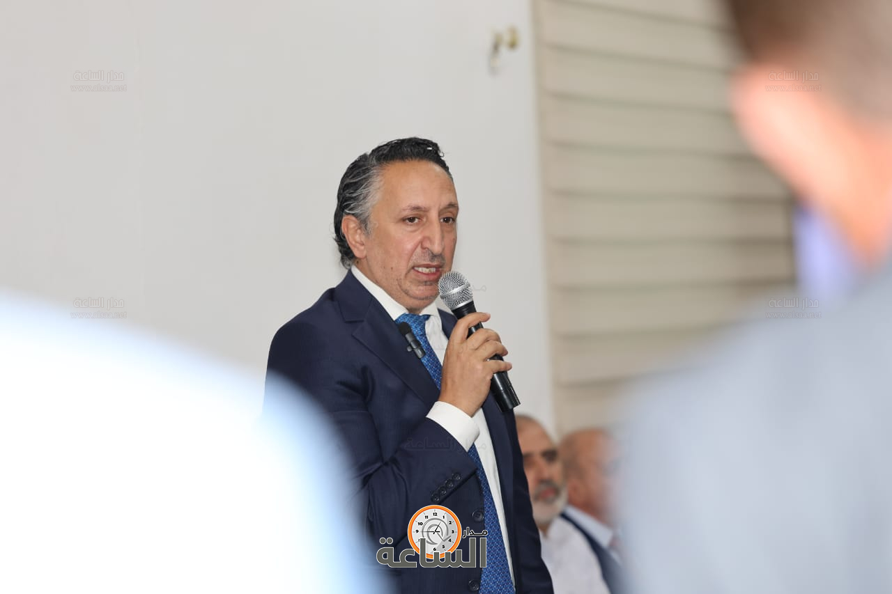 Madar Al-Saa Images 0.6958862148092236