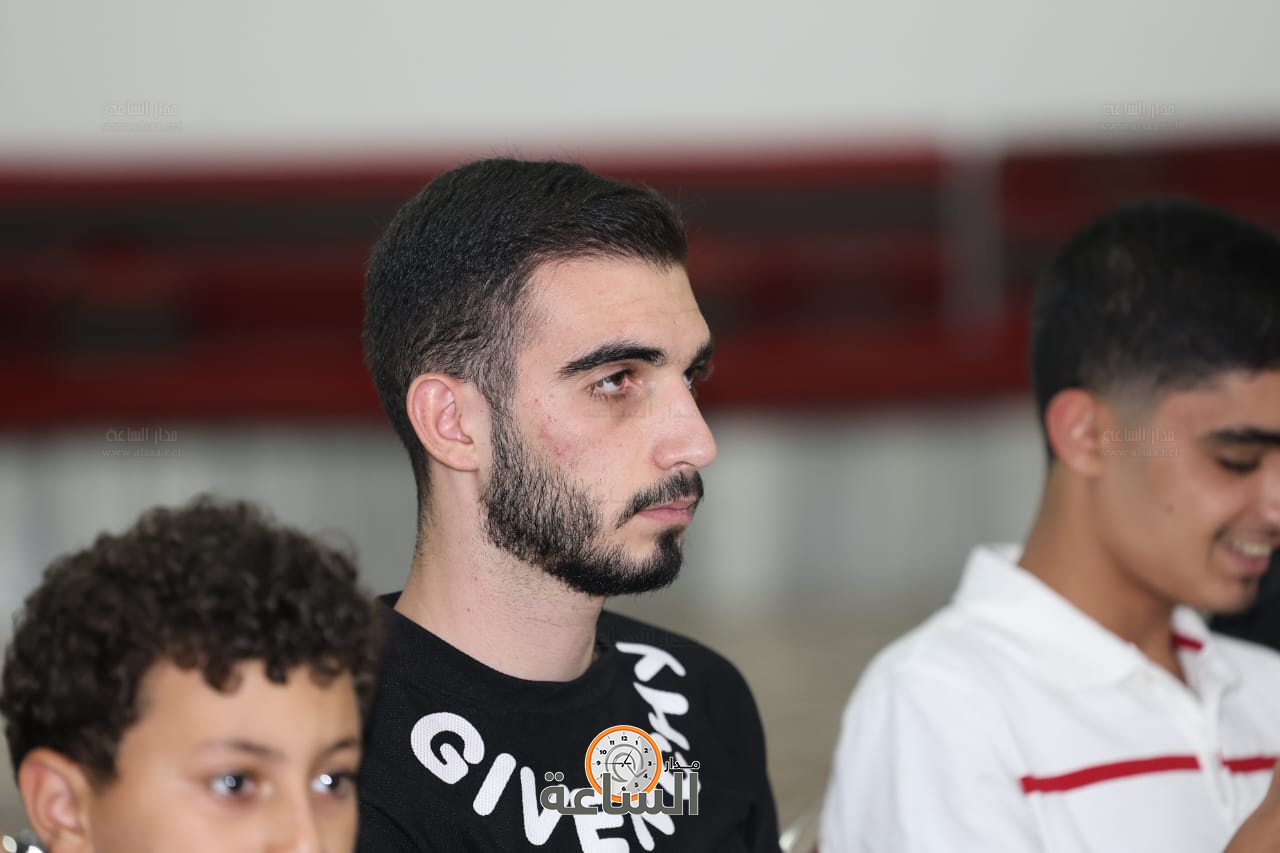 Madar Al-Saa Images 0.3764359900338119