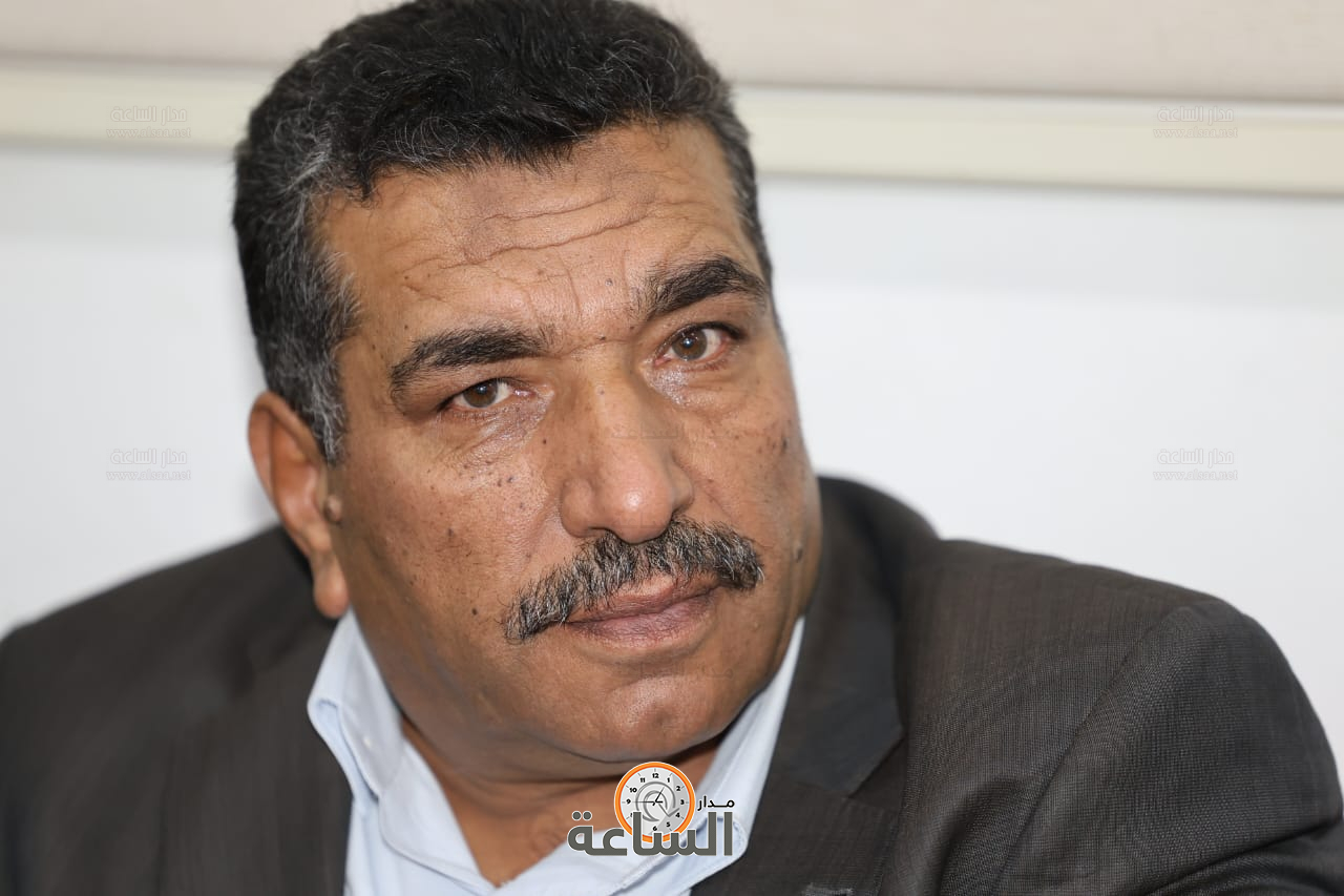 Madar Al-Saa Images 0.7785580237587721