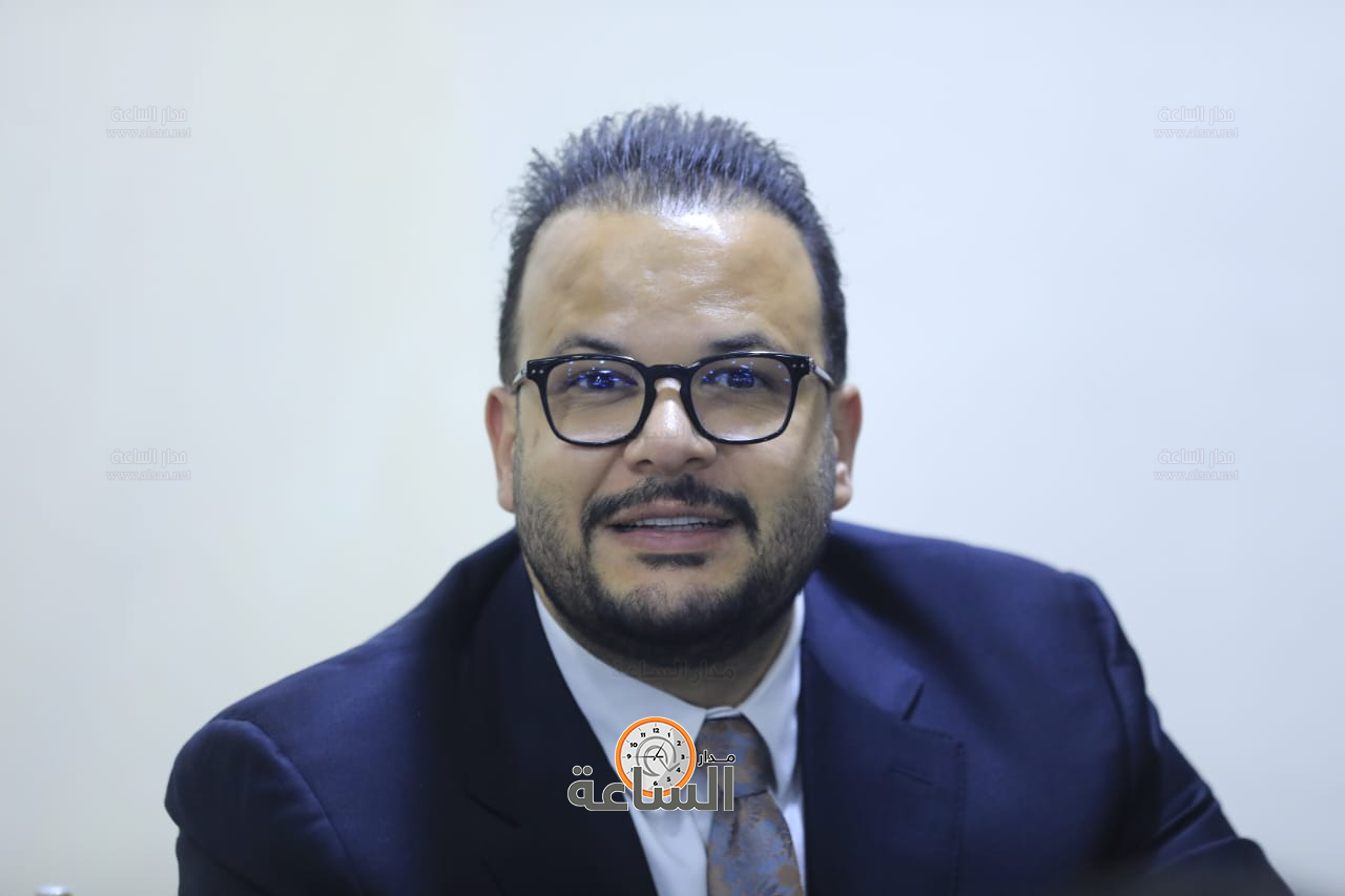 Madar Al-Saa Images 0.6148560992611473