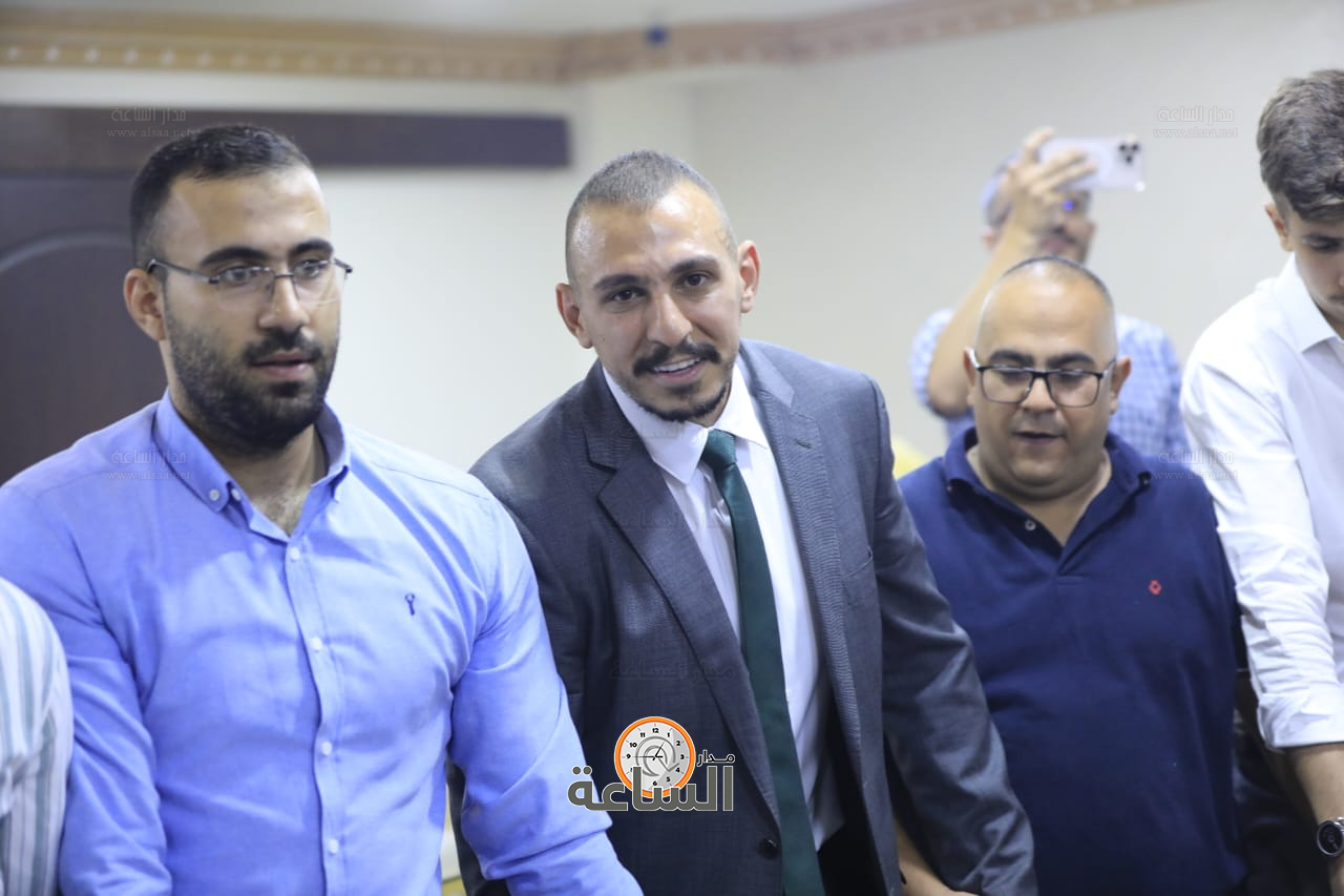 Madar Al-Saa Images 0.9367482612136683