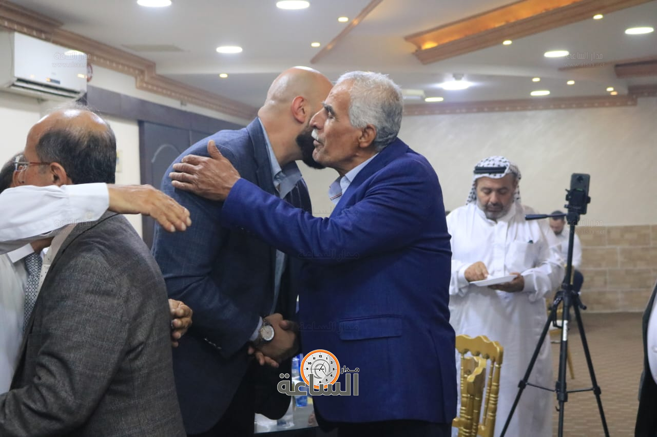 Madar Al-Saa Images 0.49846377954470444