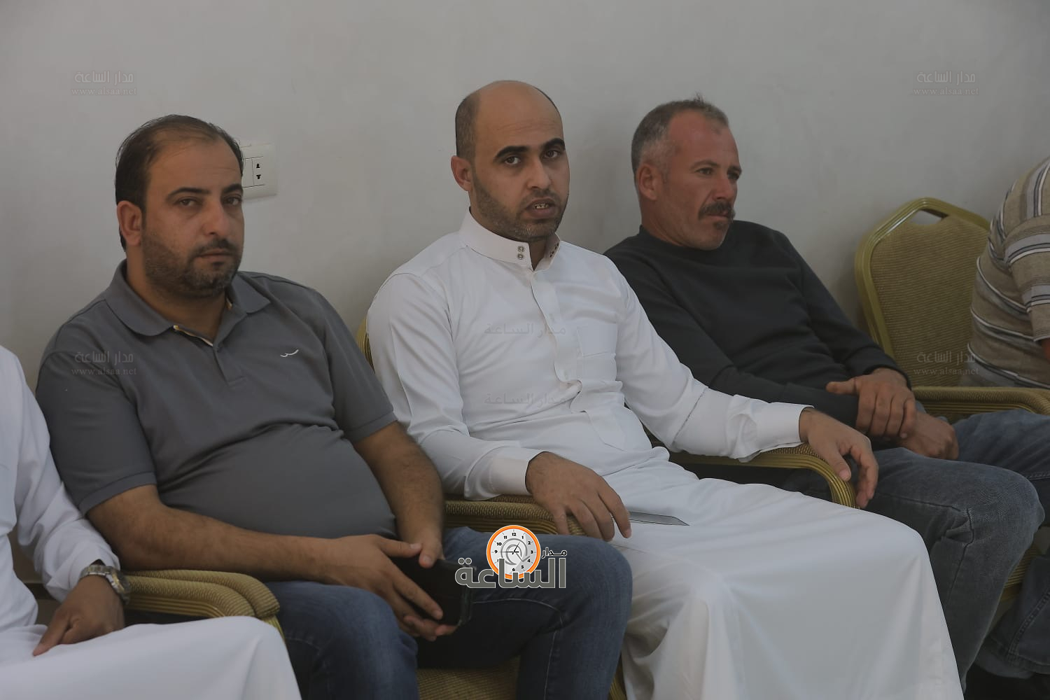 Madar Al-Saa Images 0.39542768670552375