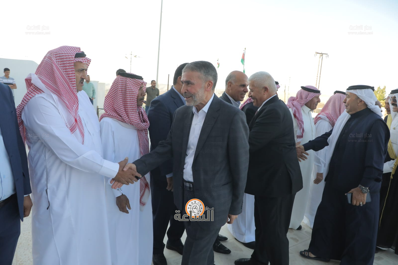 Madar Al-Saa Images 0.28792717934168843