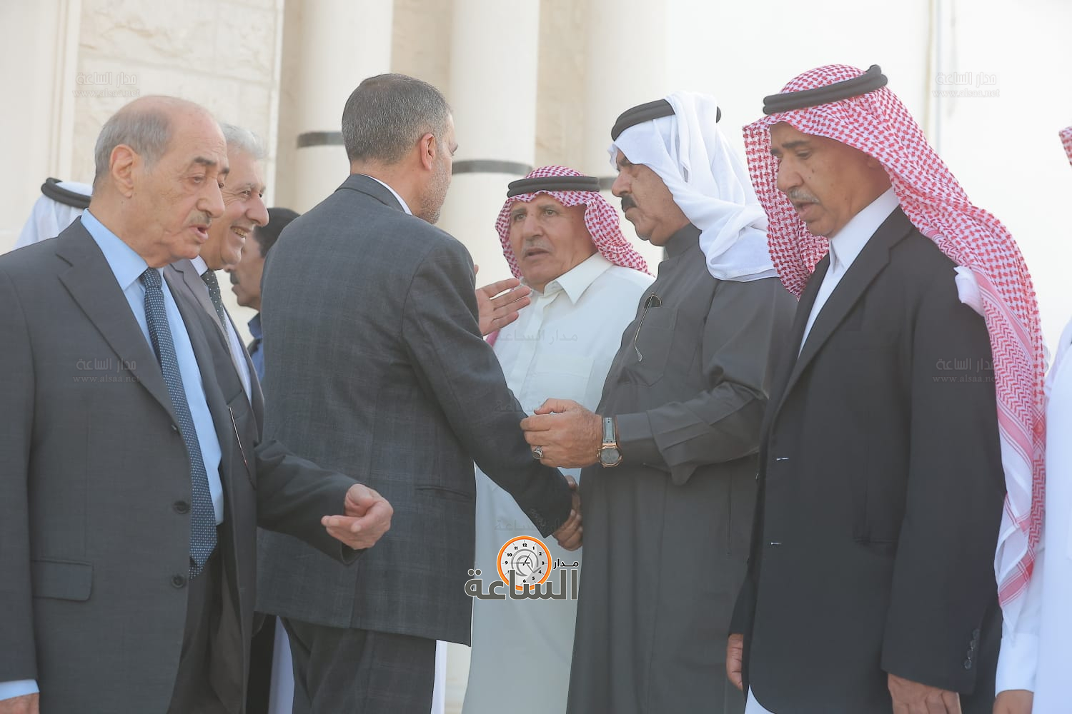 Madar Al-Saa Images 0.6162677379863816