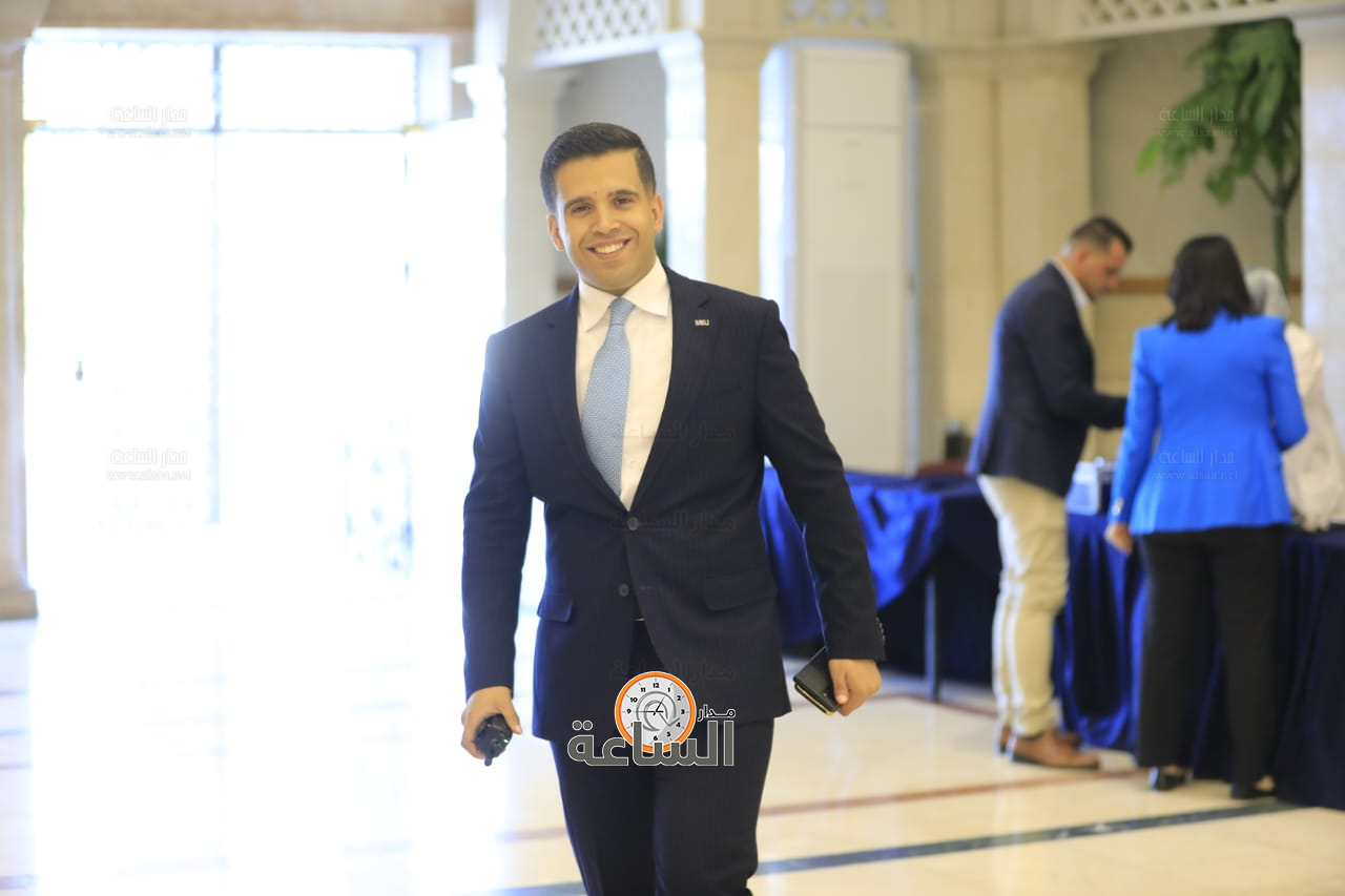 Madar Al-Saa Images 0.02074215411590774