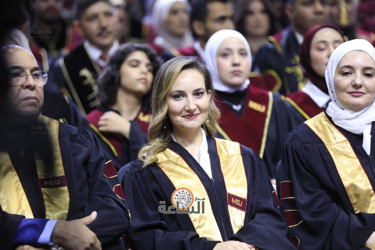 Madar Al-Saa Images 0.6446241830971684