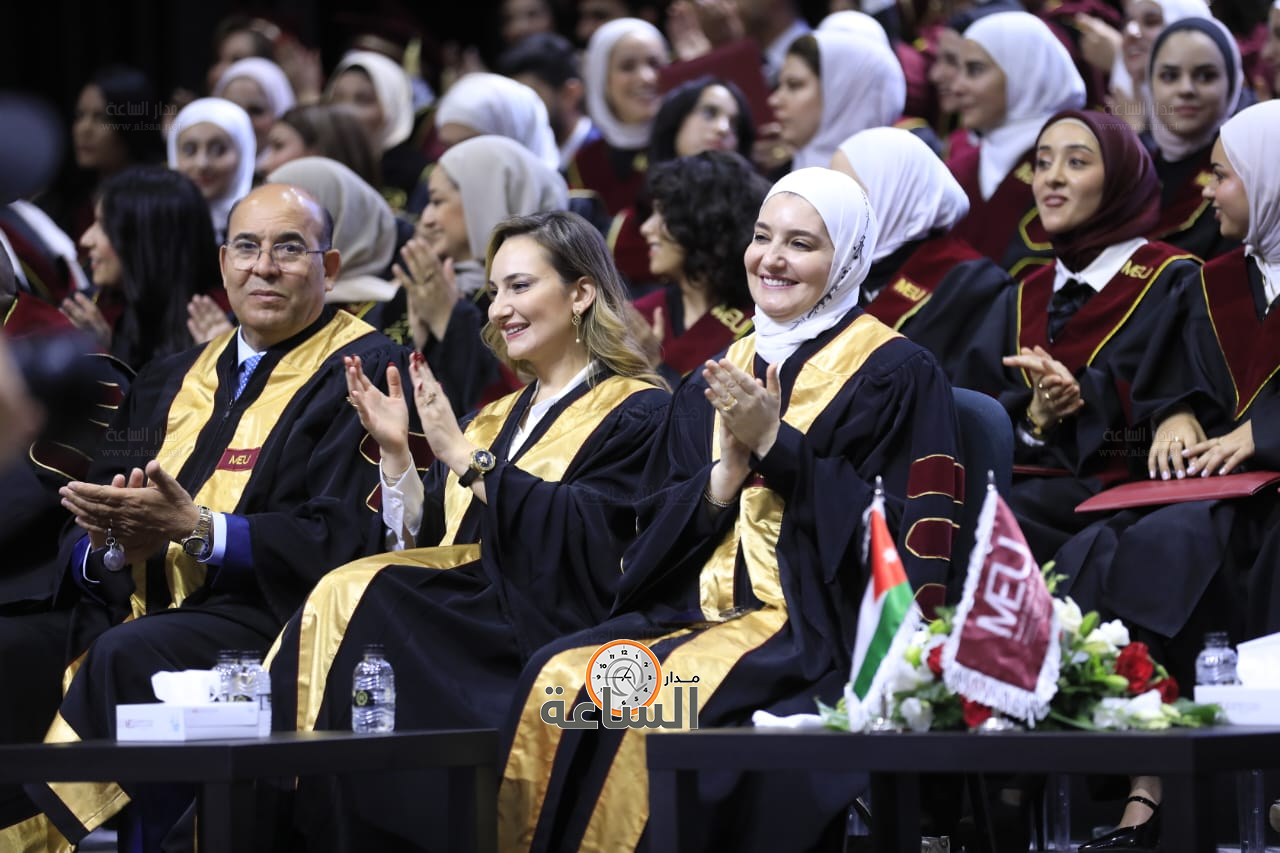 Madar Al-Saa Images 0.39411974444938