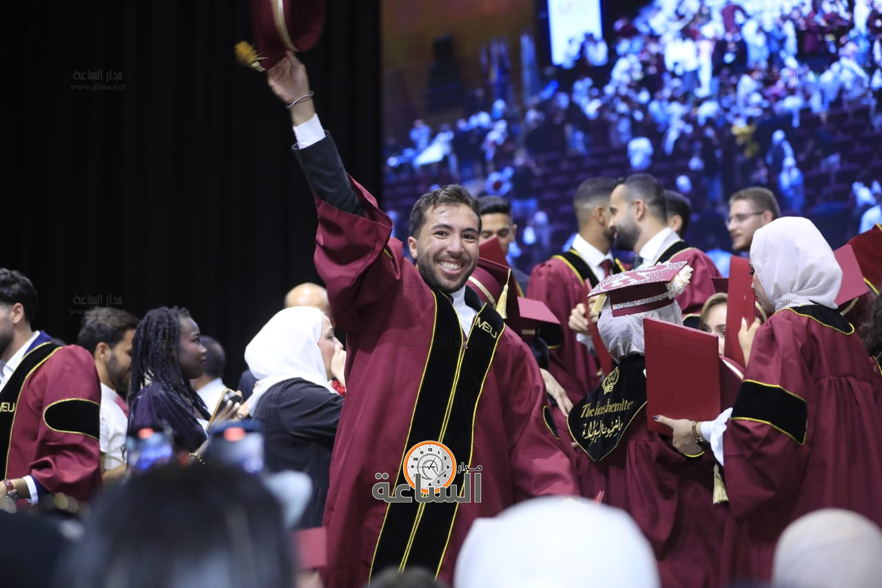 Madar Al-Saa Images 0.9675318946991798