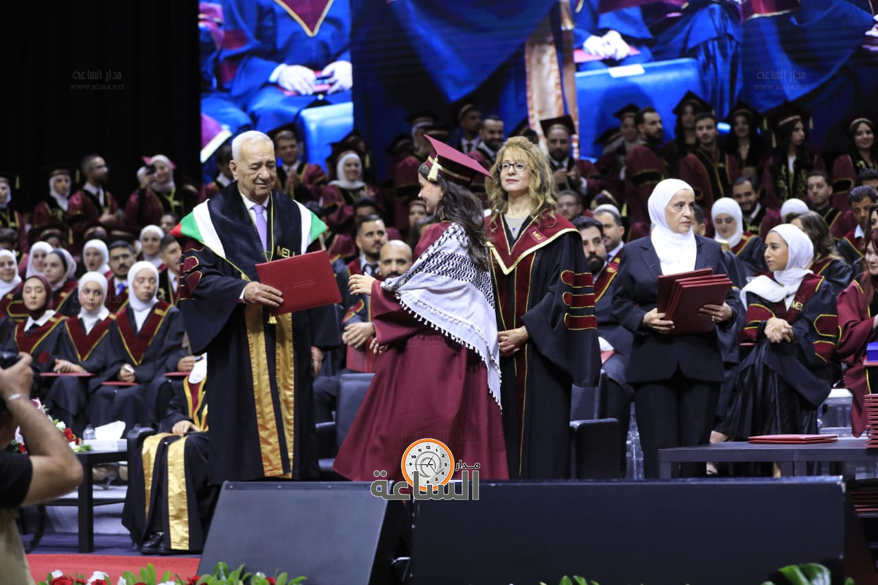 Madar Al-Saa Images 0.34320529864183147