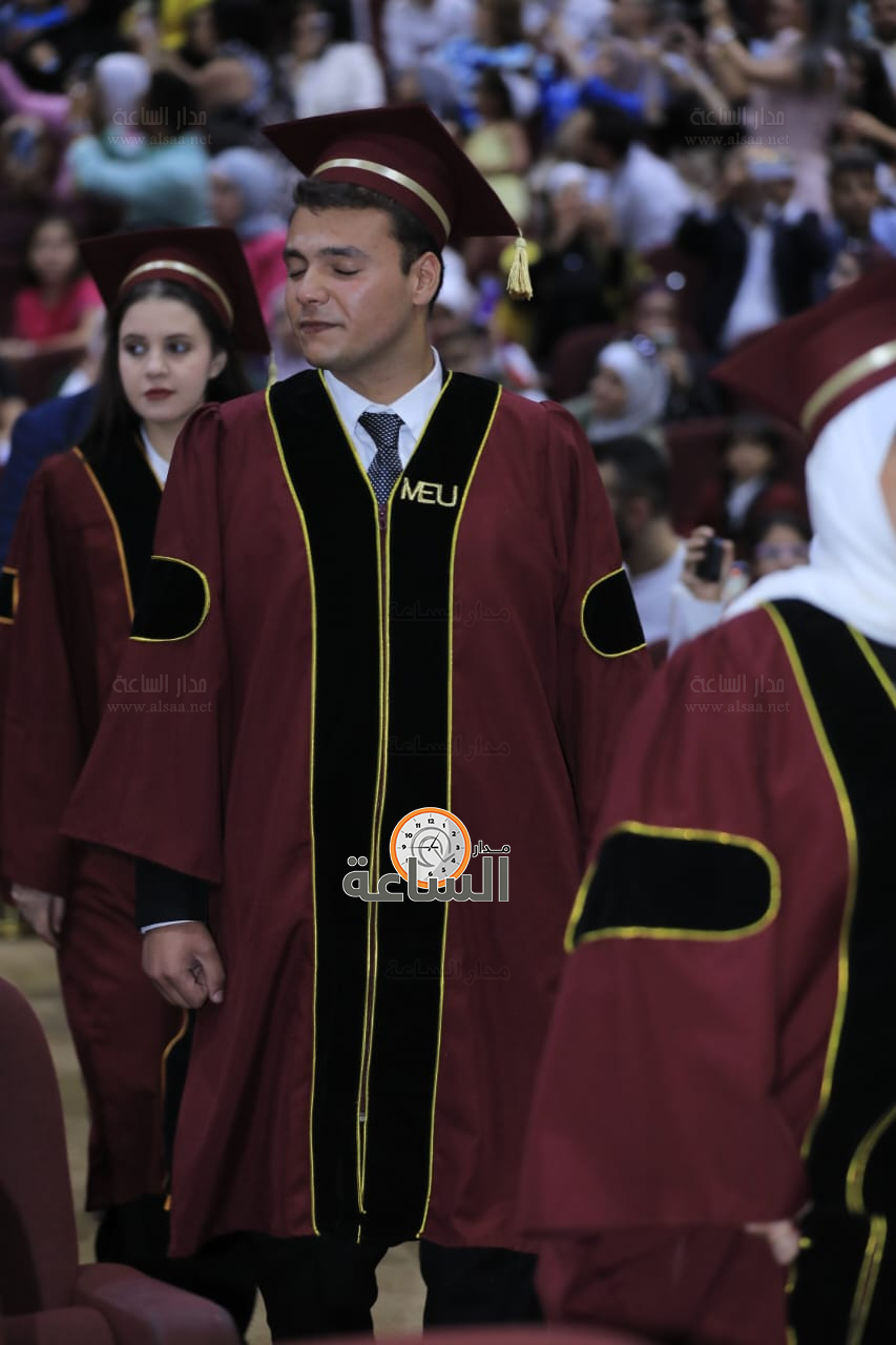 Madar Al-Saa Images 0.4731152393638939