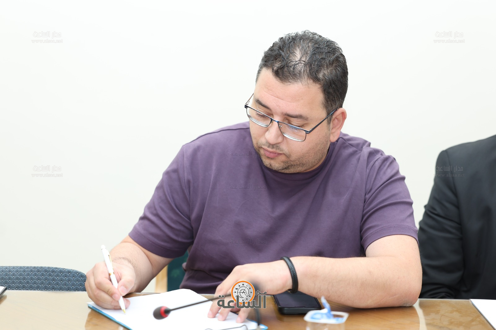 Madar Al-Saa Images 0.6601849440449243