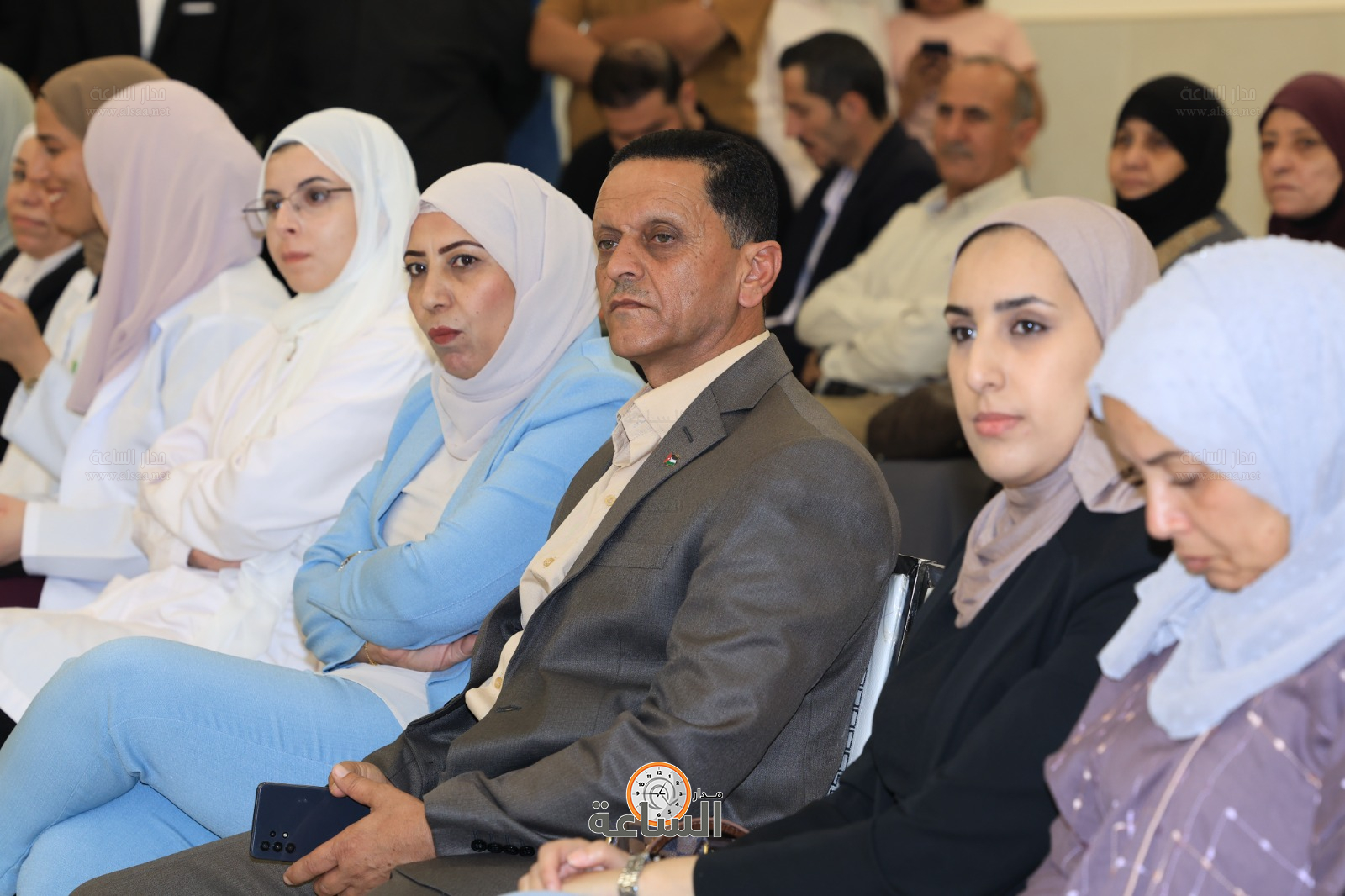 Madar Al-Saa Images 0.5295653334337537