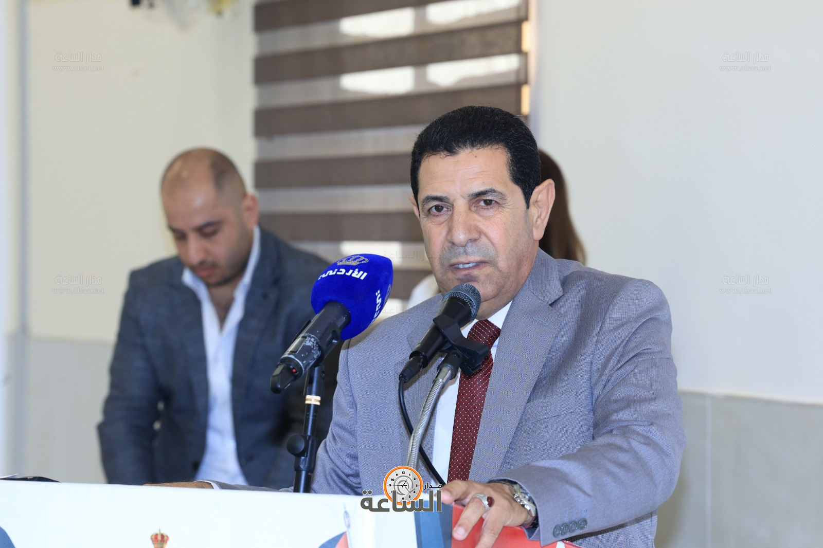 Madar Al-Saa Images 0.0895090998983521