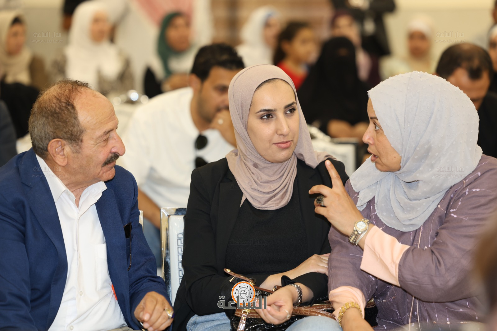 Madar Al-Saa Images 0.11521314161744145