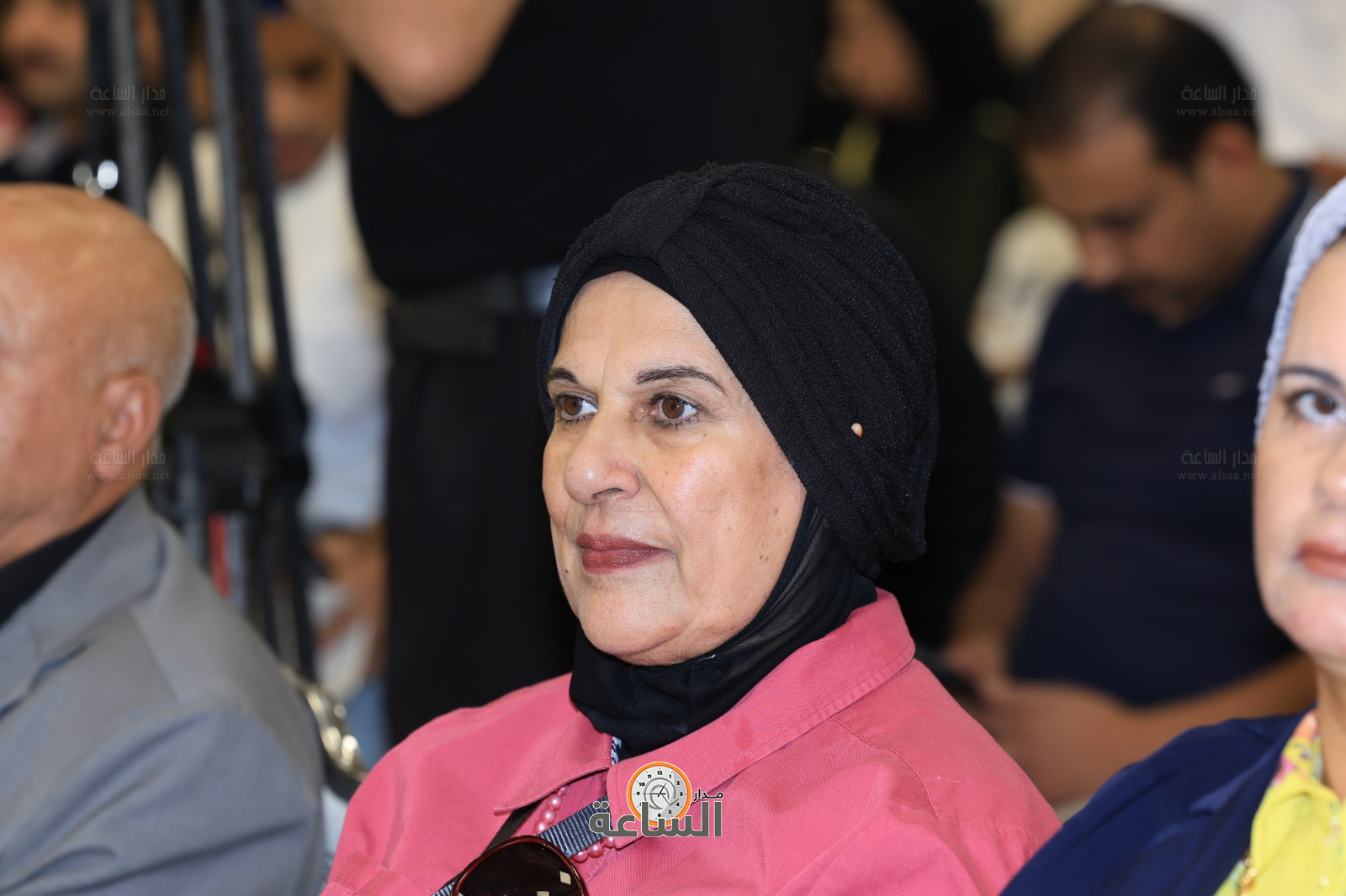 Madar Al-Saa Images 0.8212684486481101