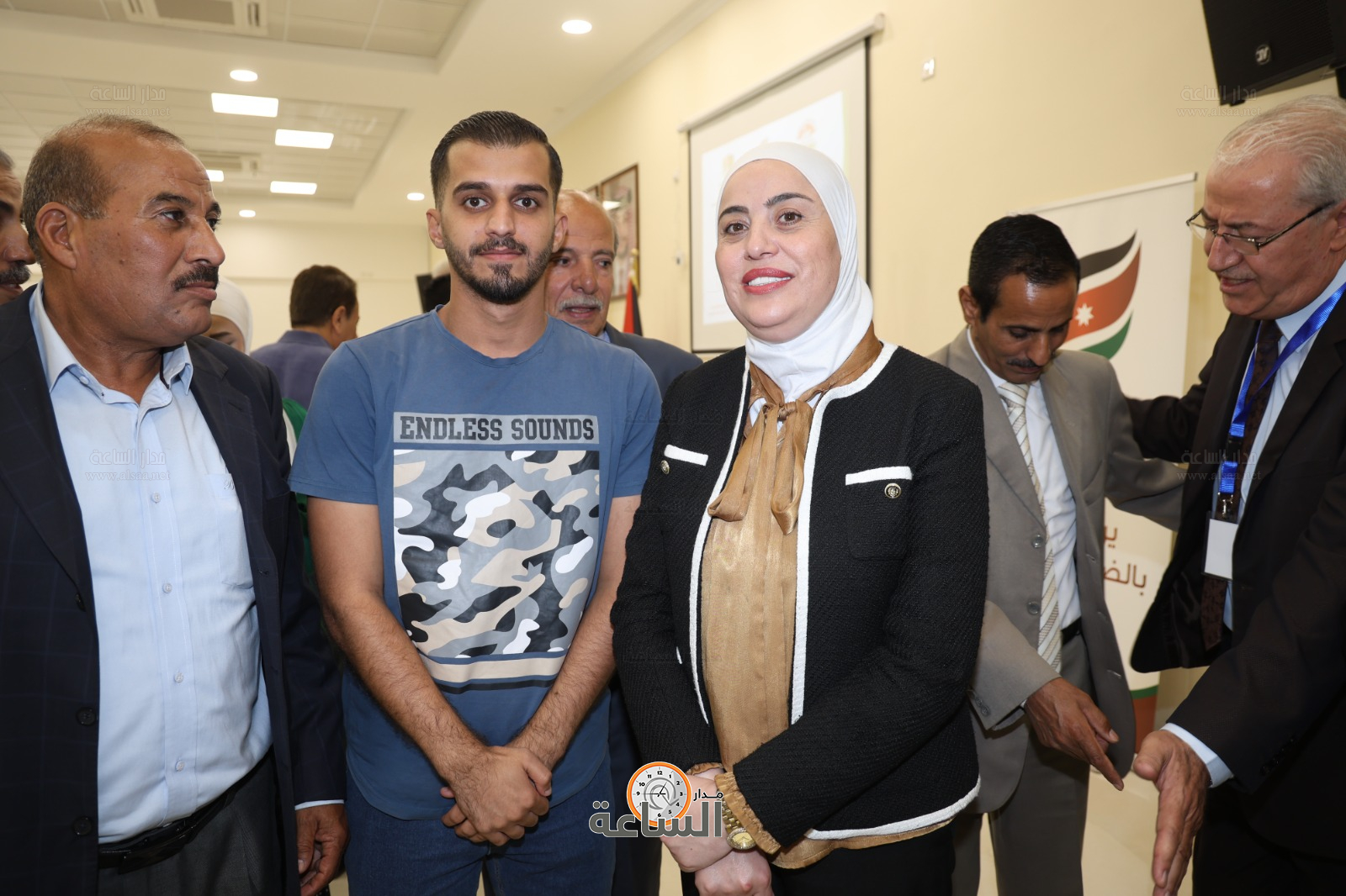 Madar Al-Saa Images 0.1558021664795276