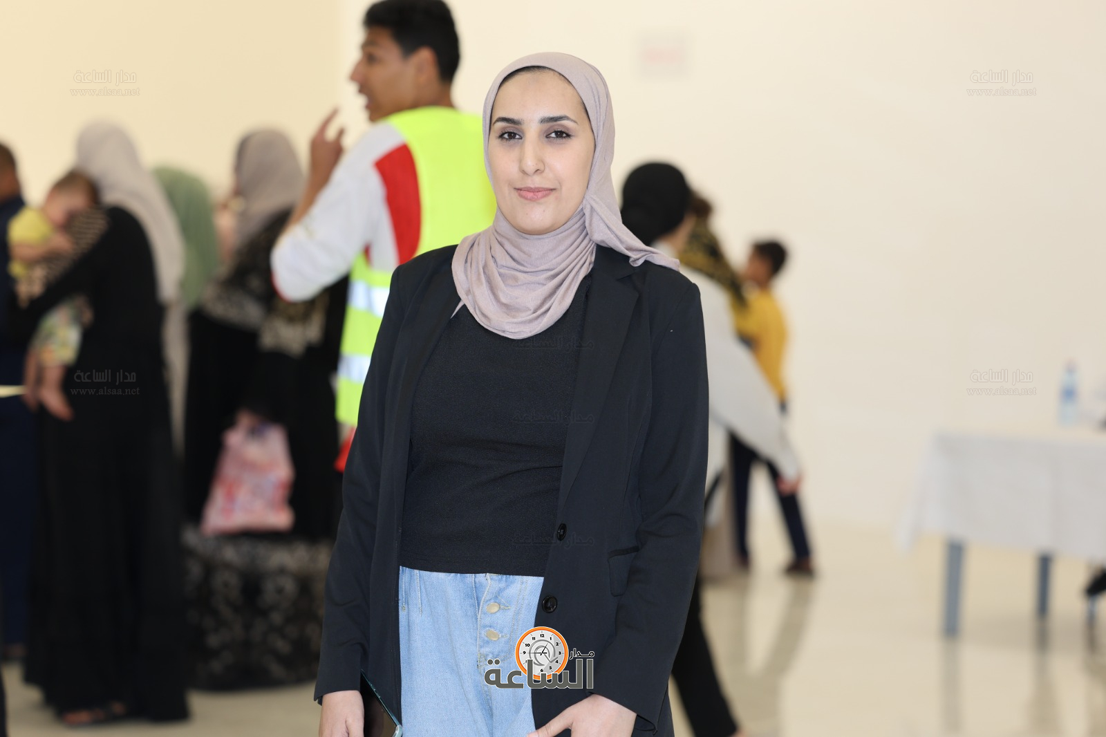 Madar Al-Saa Images 0.5431373102362717