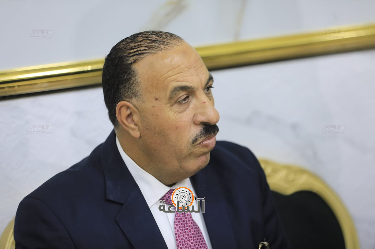 Madar Al-Saa Images 0.7828142619246571