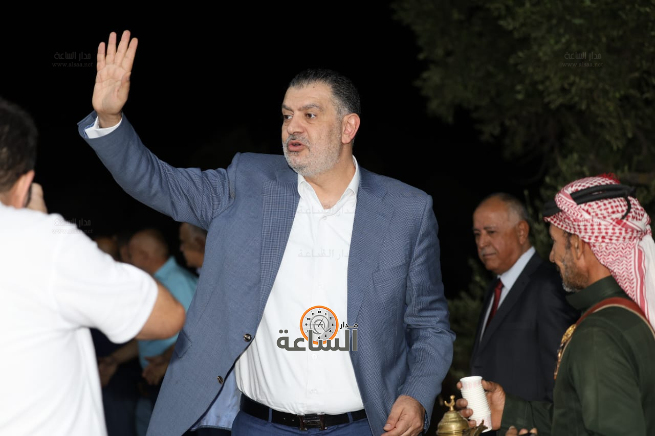 Madar Al-Saa Images 0.5809999041383189