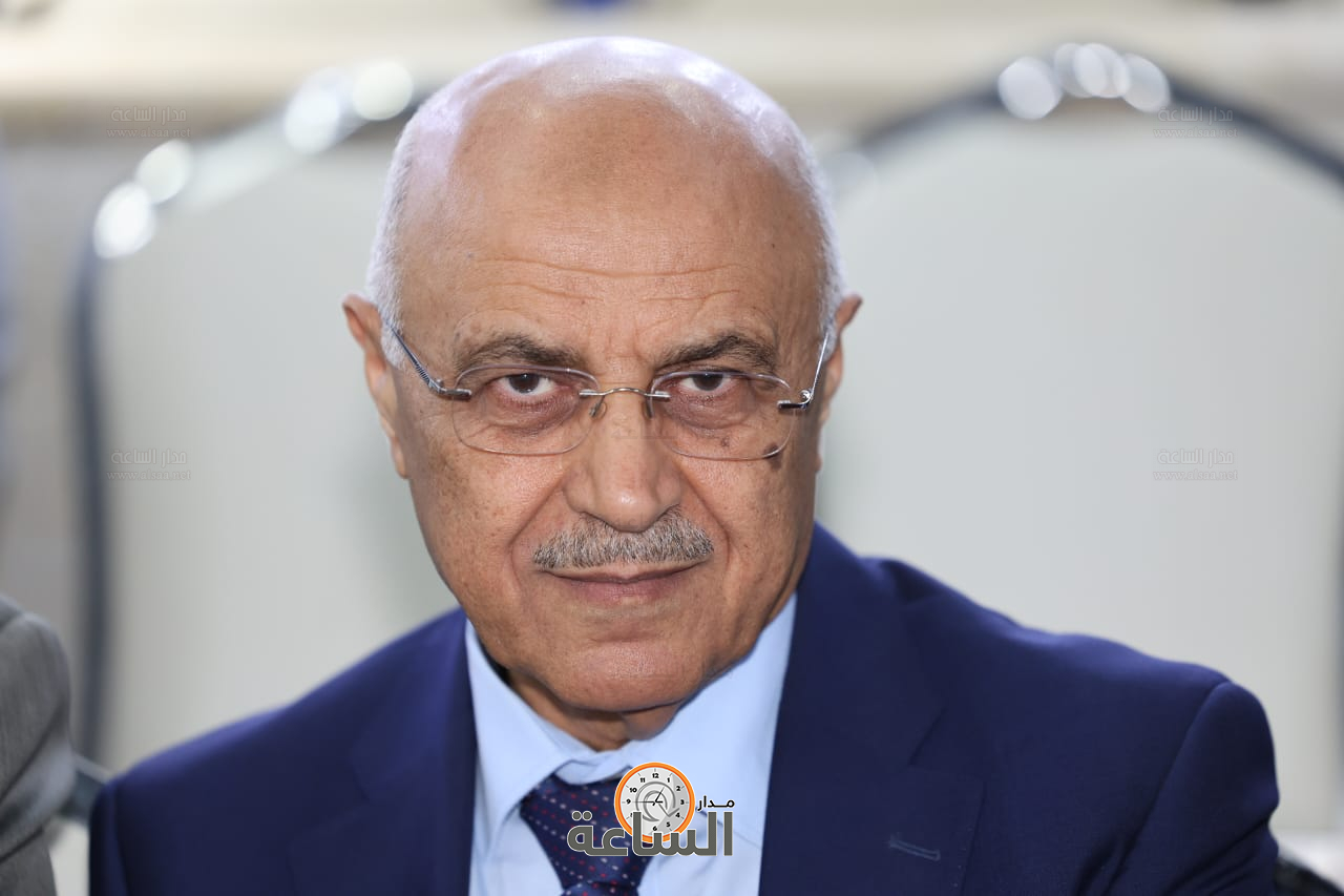 Madar Al-Saa Images 0.9793777643728558