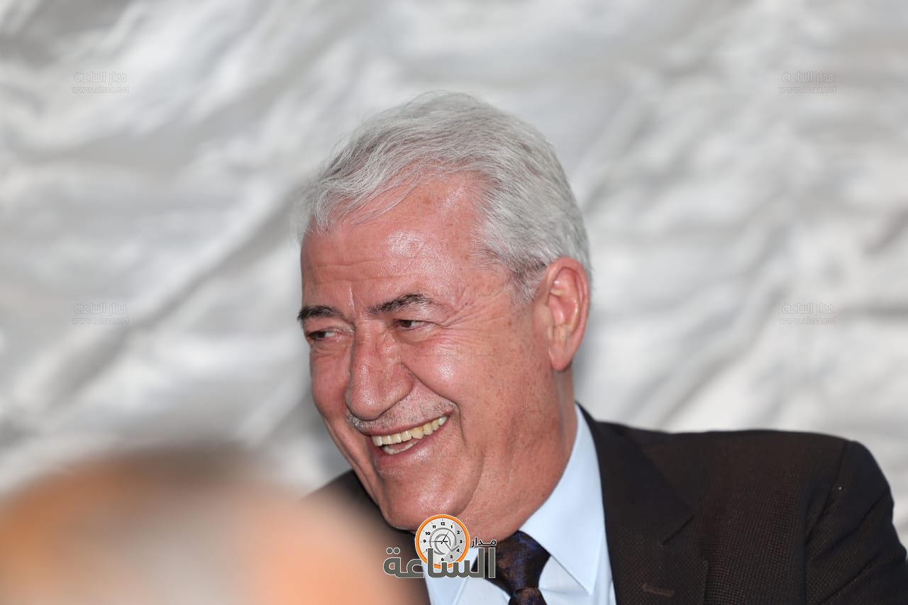 Madar Al-Saa Images 0.6632839542665313