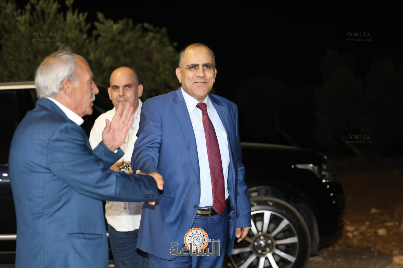 Madar Al-Saa Images 0.656117726143987