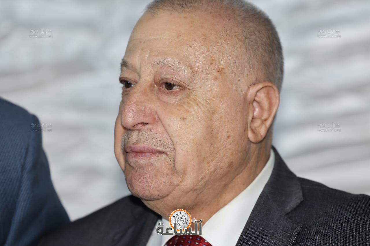 Madar Al-Saa Images 0.9282127892704352