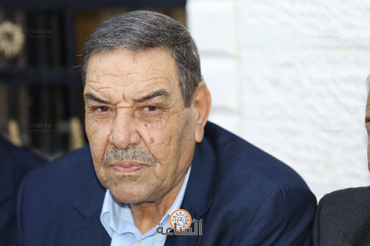 Madar Al-Saa Images 0.3905812656661186