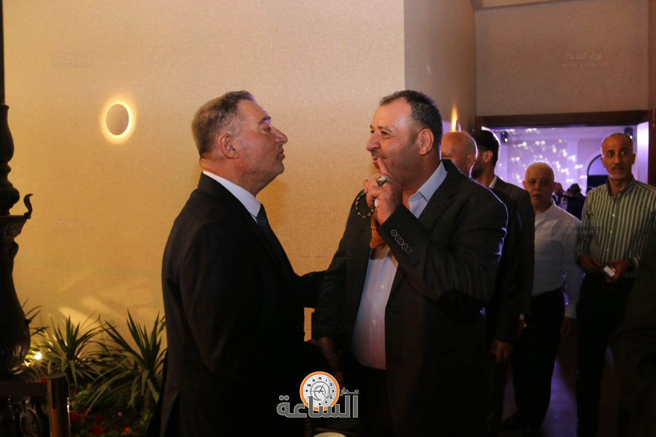 Madar Al-Saa Images 0.529359338069923