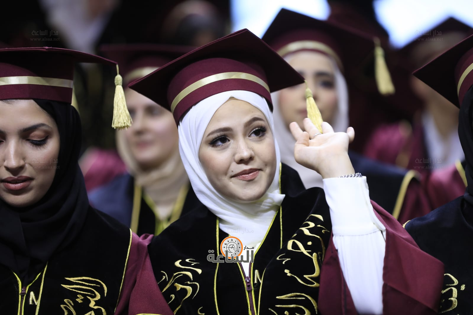 Madar Al-Saa Images 0.7851972741125219