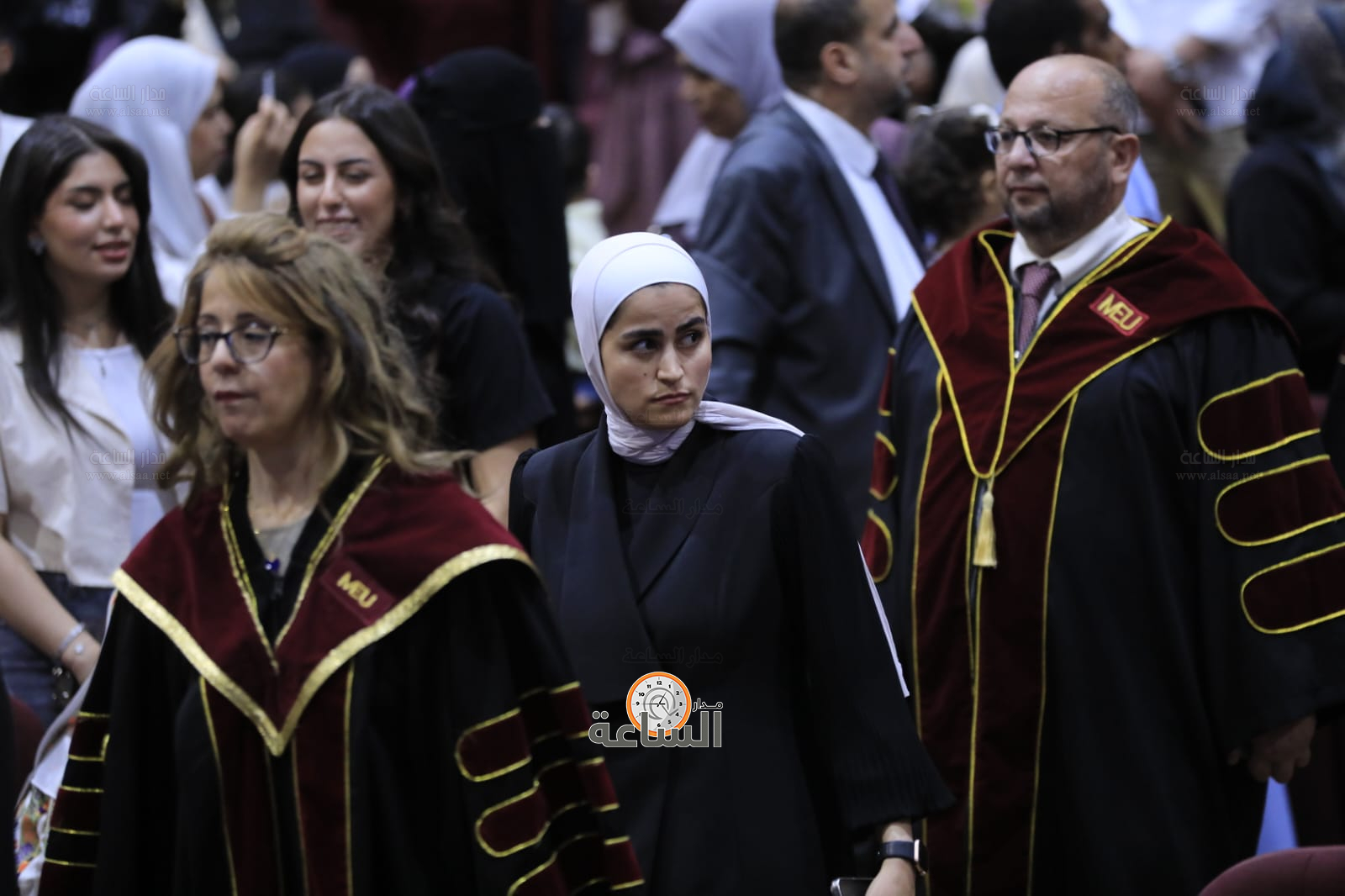 Madar Al-Saa Images 0.3837643499830977