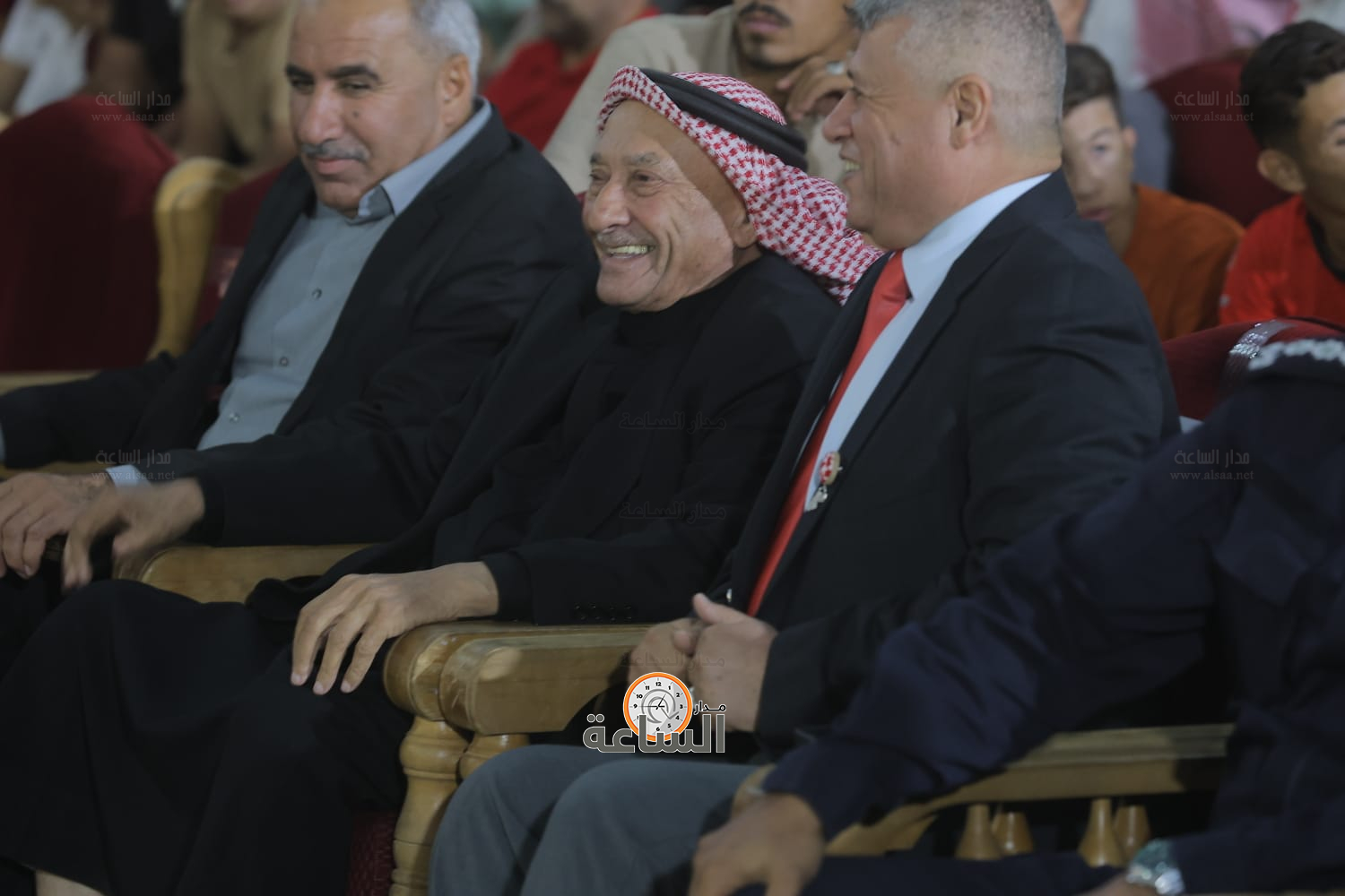 Madar Al-Saa Images 0.9415609707639281