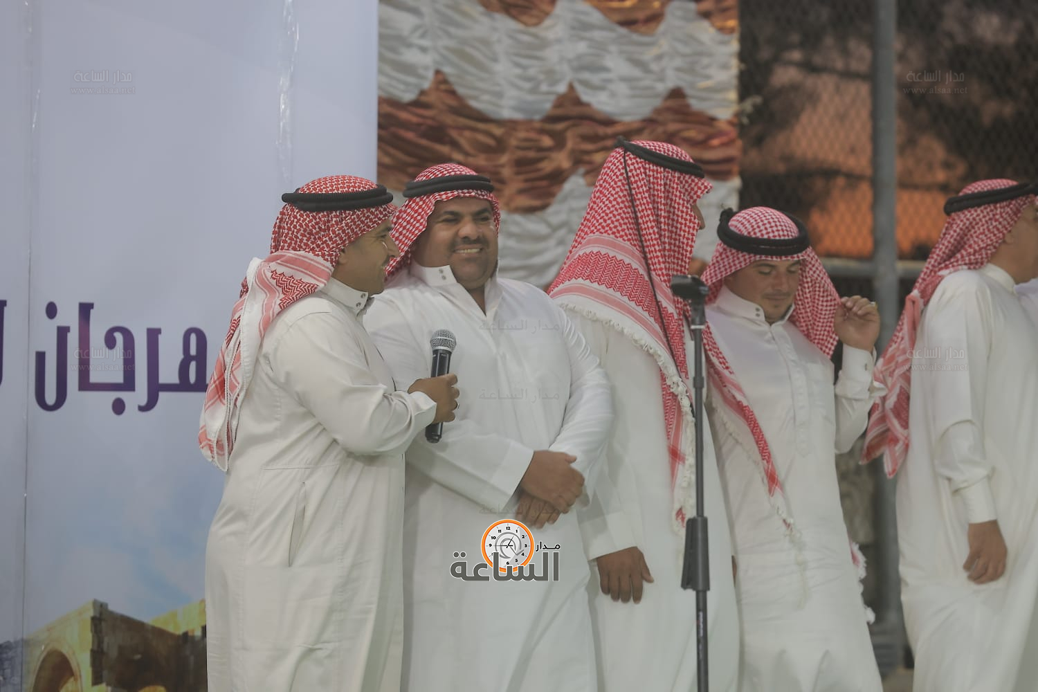 Madar Al-Saa Images 0.899902100502624