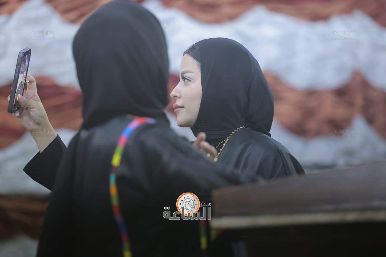 Madar Al-Saa Images 0.6705521213256103