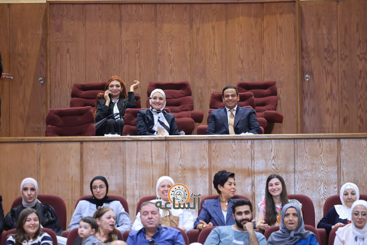 Madar Al-Saa Images 0.5392608930938129