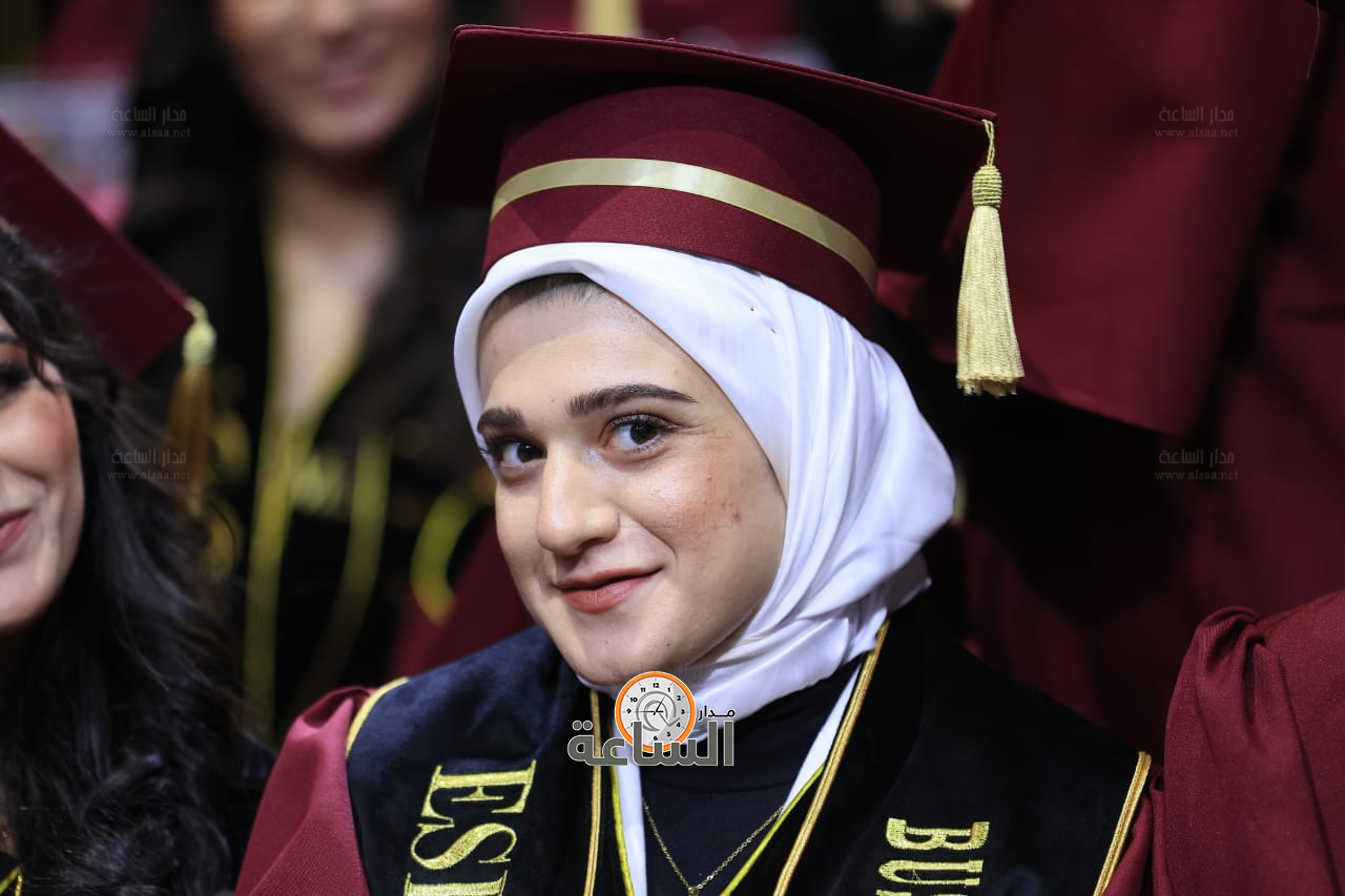 Madar Al-Saa Images 0.08208197937466344