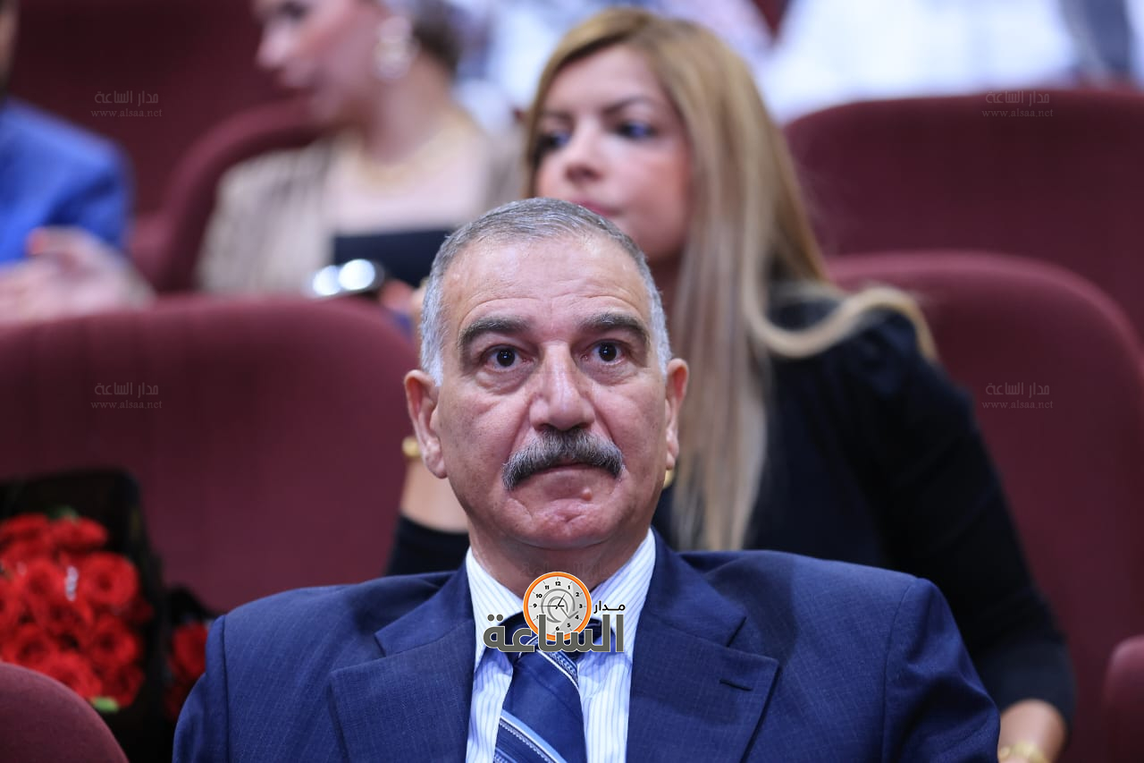 Madar Al-Saa Images 0.971608730631005