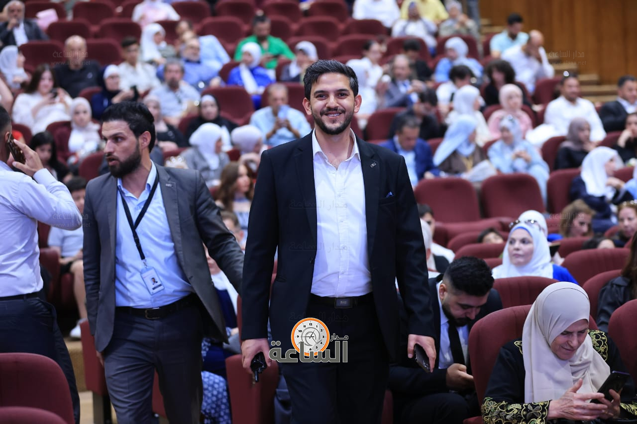 Madar Al-Saa Images 0.38092234209515696