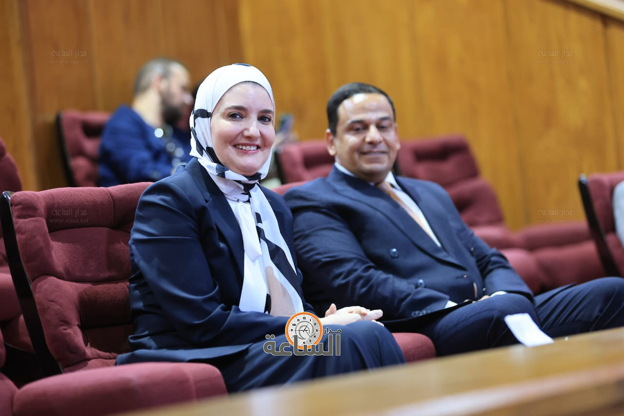 Madar Al-Saa Images 0.05474935831243388