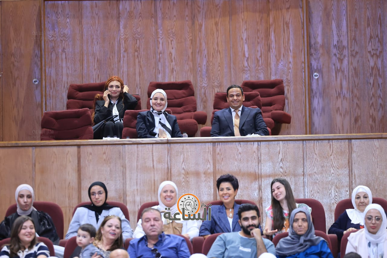 Madar Al-Saa Images 0.46904083185596623