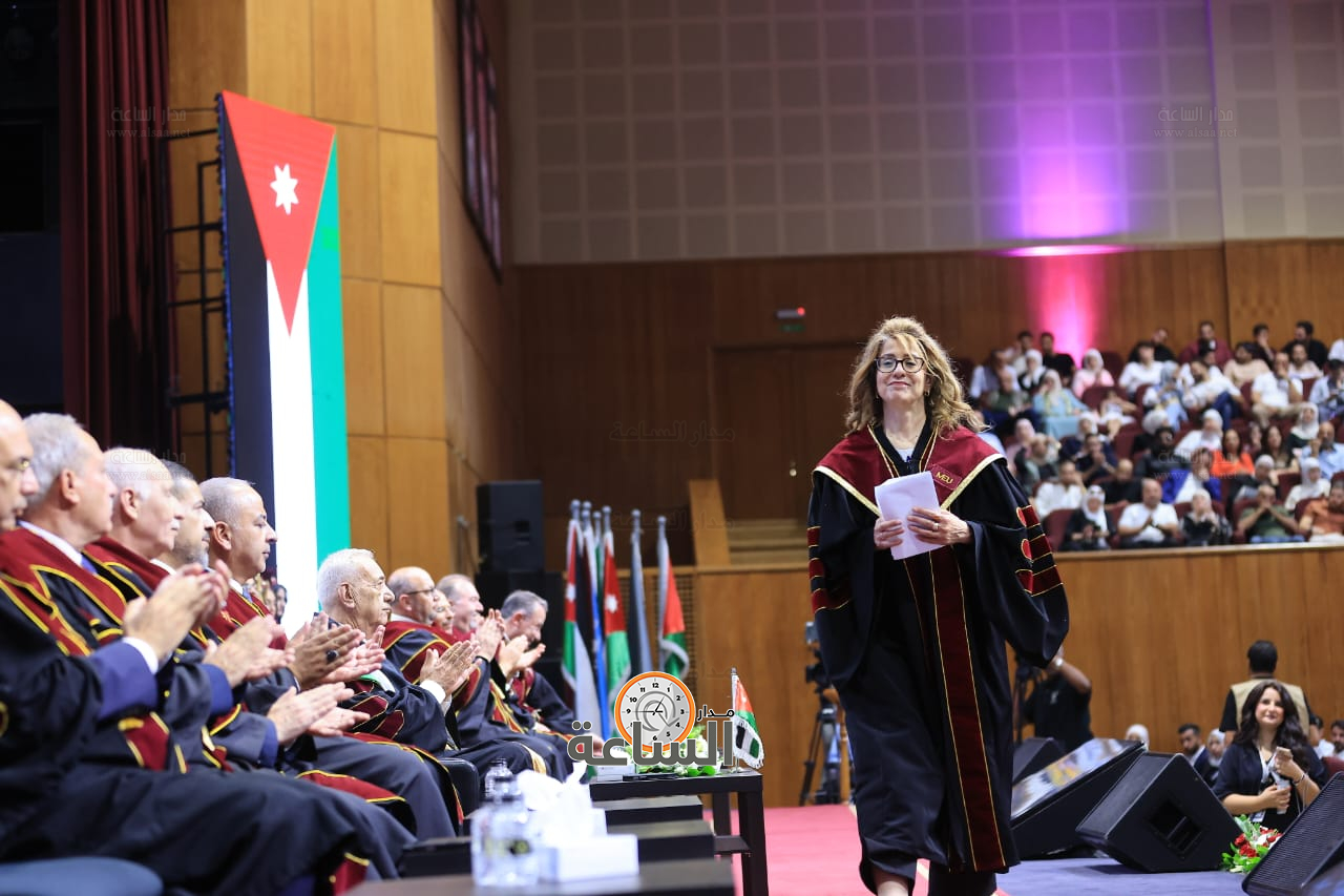 Madar Al-Saa Images 0.42124334631287297