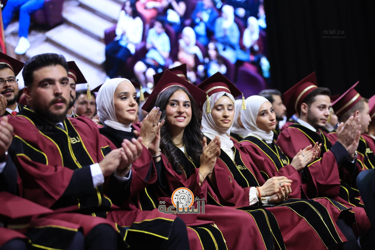 Madar Al-Saa Images 0.7777882018870146