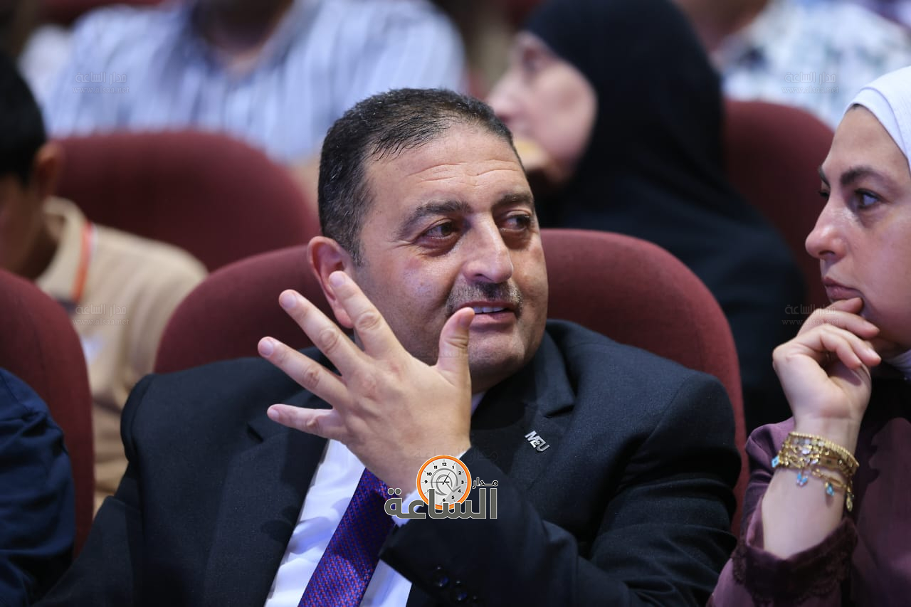 Madar Al-Saa Images 0.08028996765529939