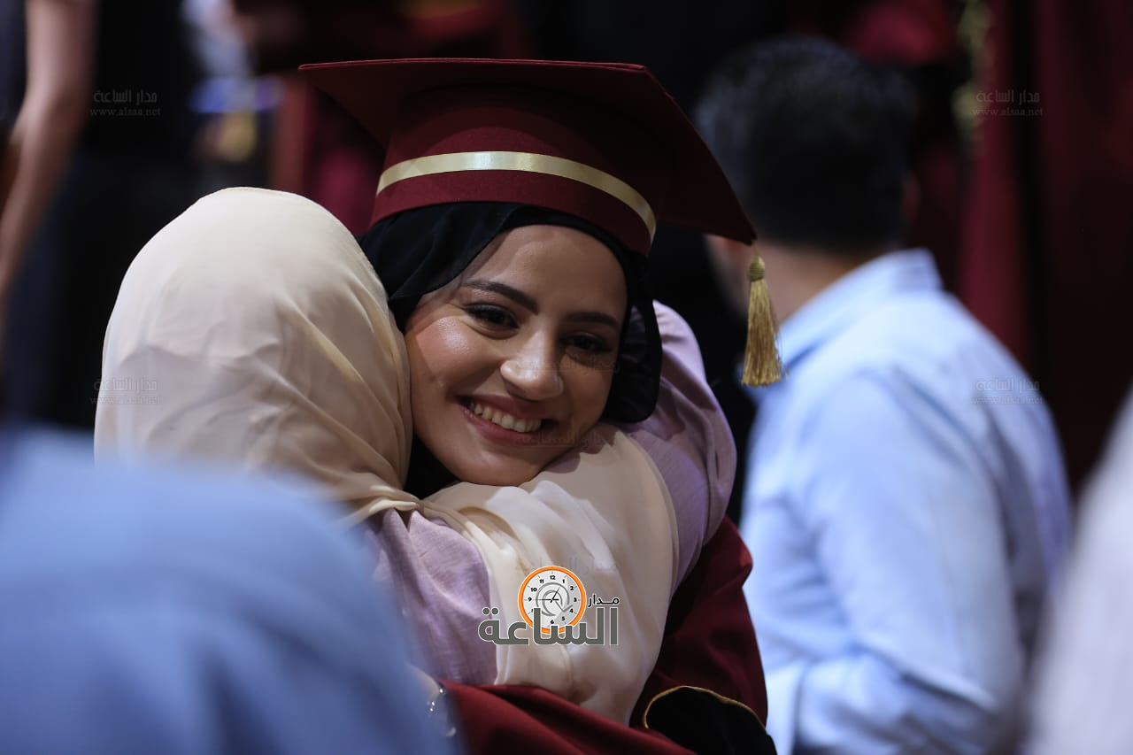 Madar Al-Saa Images 0.5851044433617067